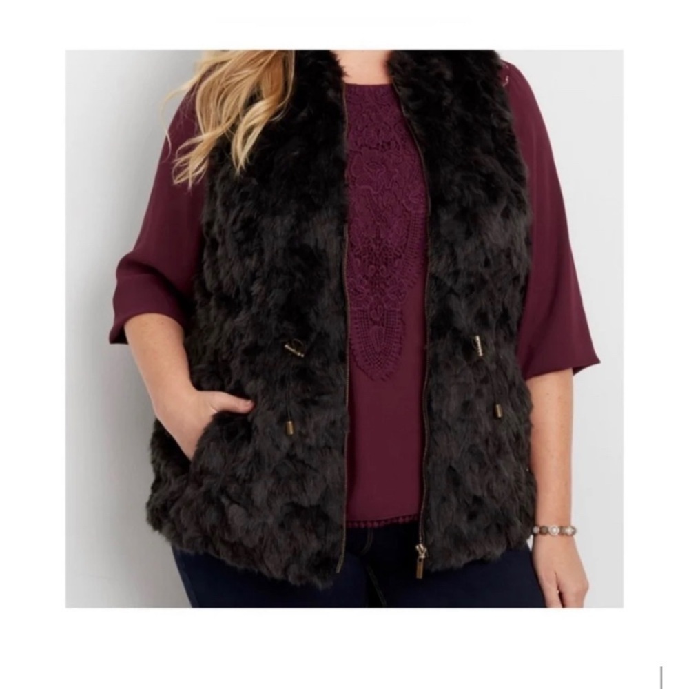 MAURICES Black Faux Fur Vest